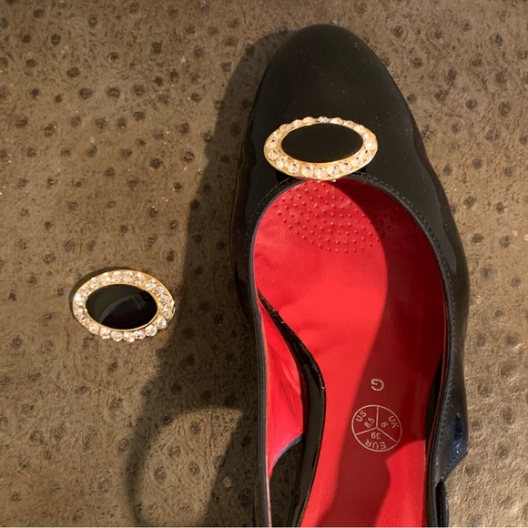 Shoe Clips - Picture 3 of 7